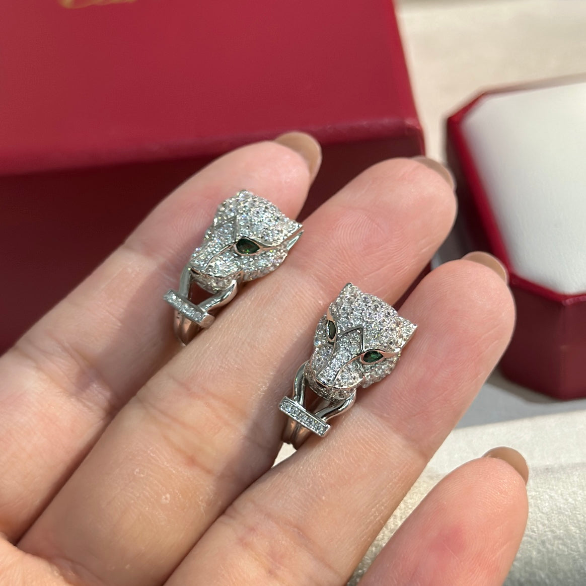 18K Celestial Panth̬re De Diamond Earrings