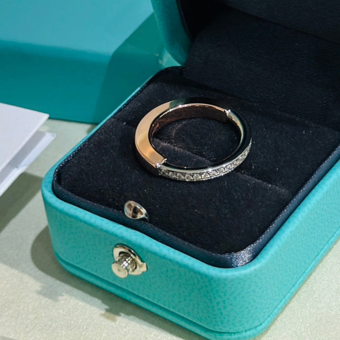 18K Celestial T Lock Diamond Rose Gold Ring
