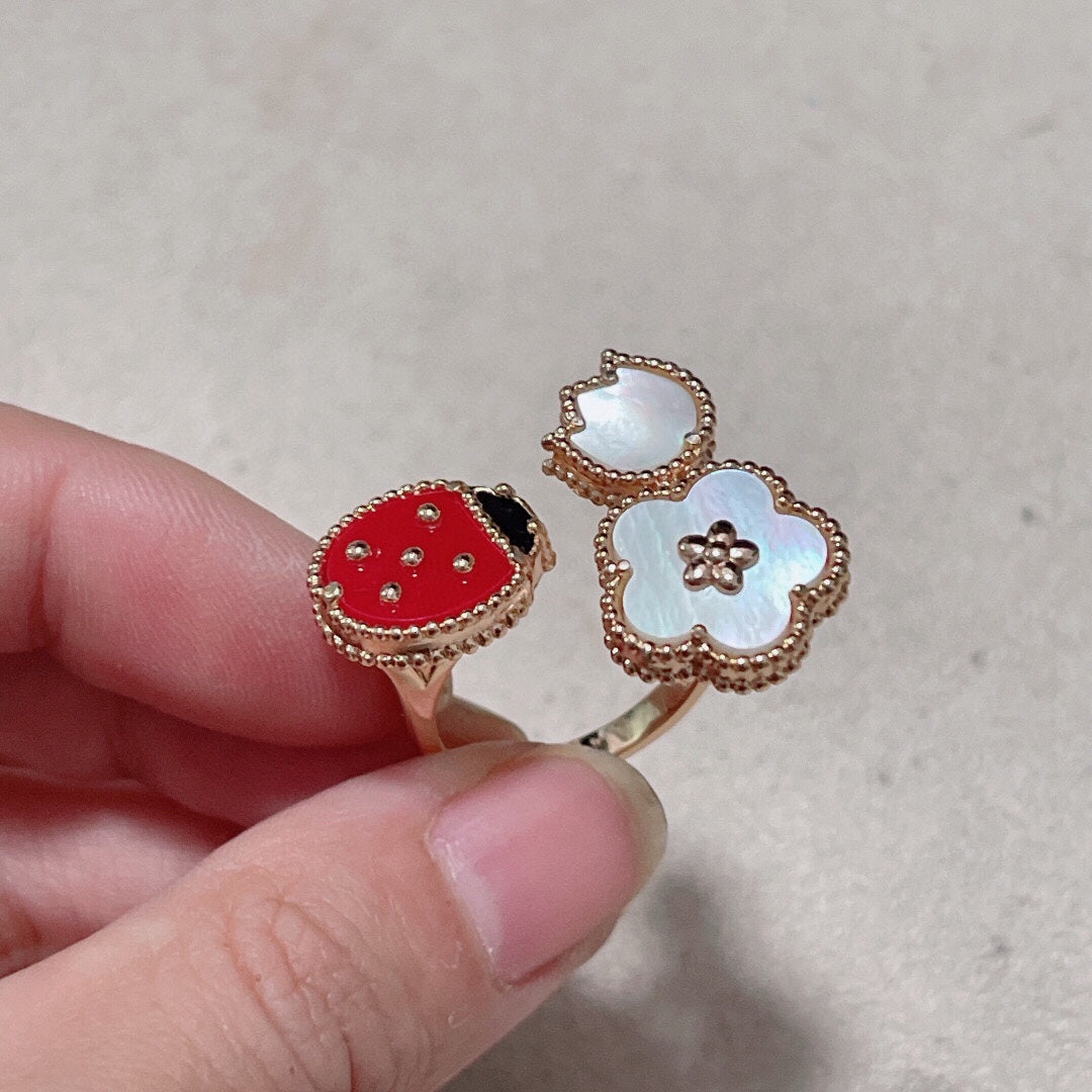 18K Celestial Lucky Spring Ring