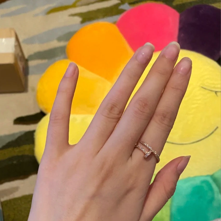 18K Celestial Juste Un Clou Diamond Ring