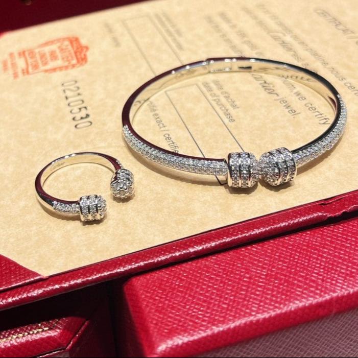 18K Celestial Juste Un Clou Diamonds Ring