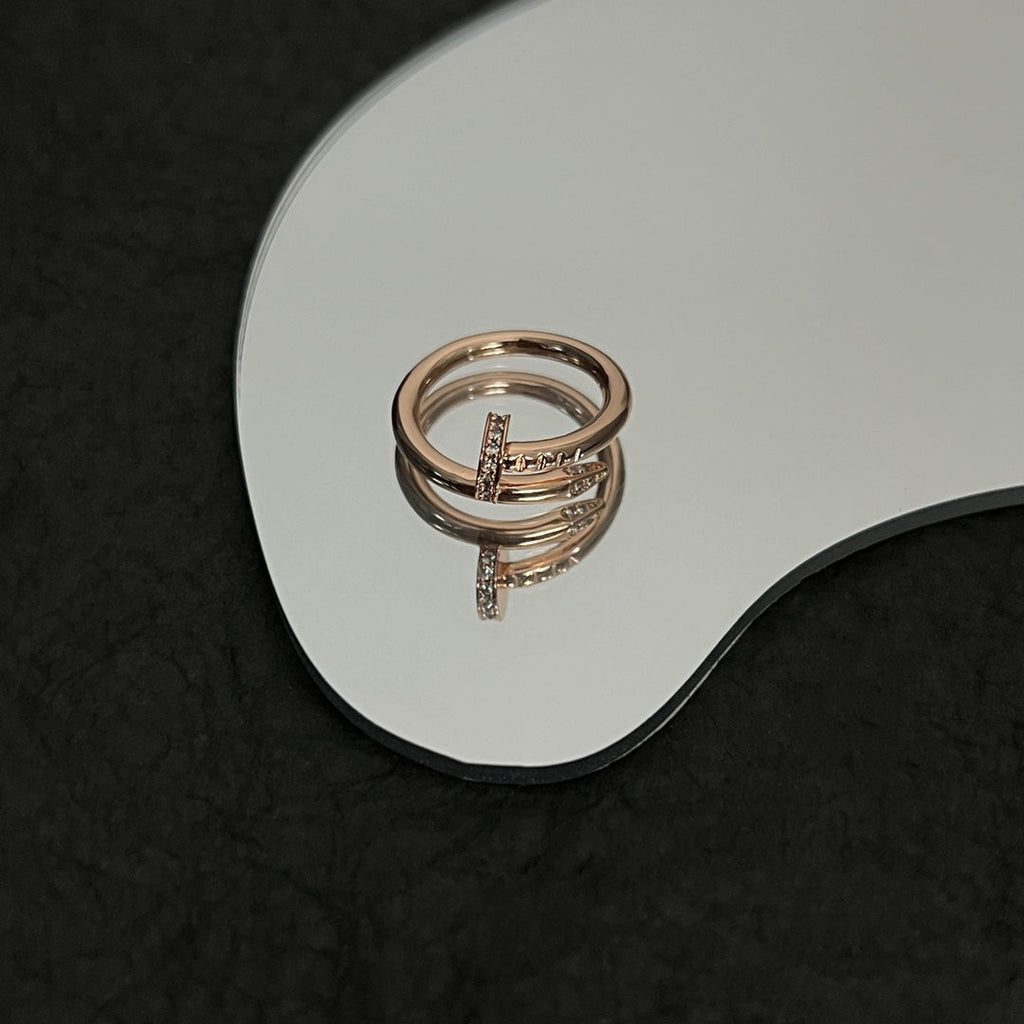 18K Celestial Juste Un Clou Diamonds Ring