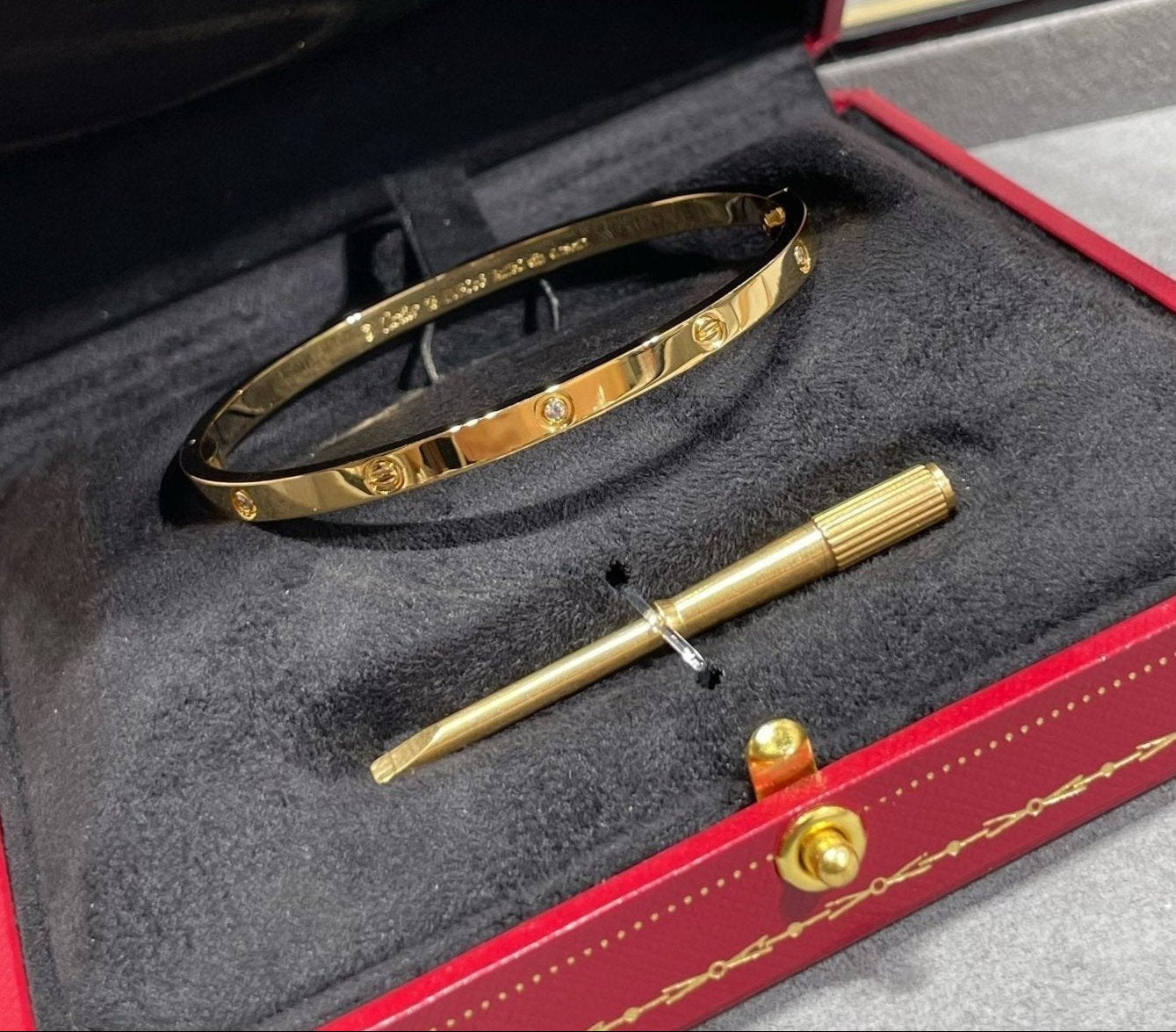 18K Celestial Love Ten Diamonds Small Bracelet