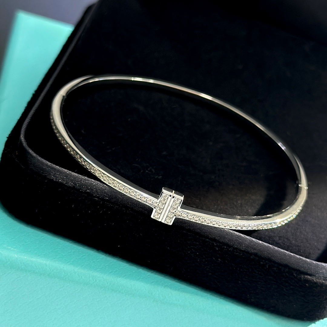 18K Celestial T Diamonds Bracelet