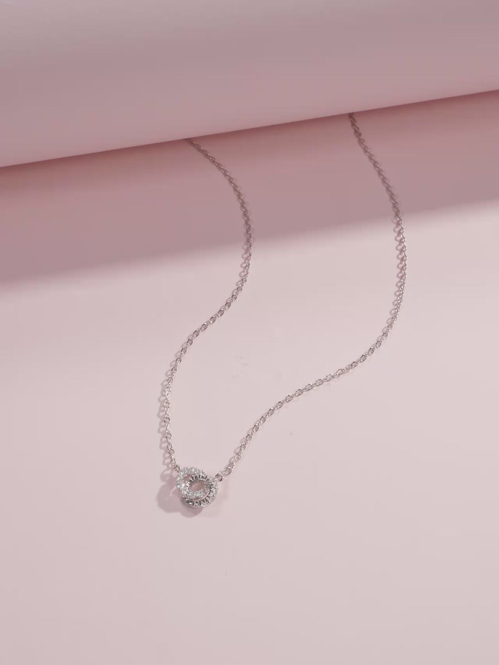 Circle Lock Pendant Necklace – Sparkling 925 Sterling Silver Everyday Jewelry