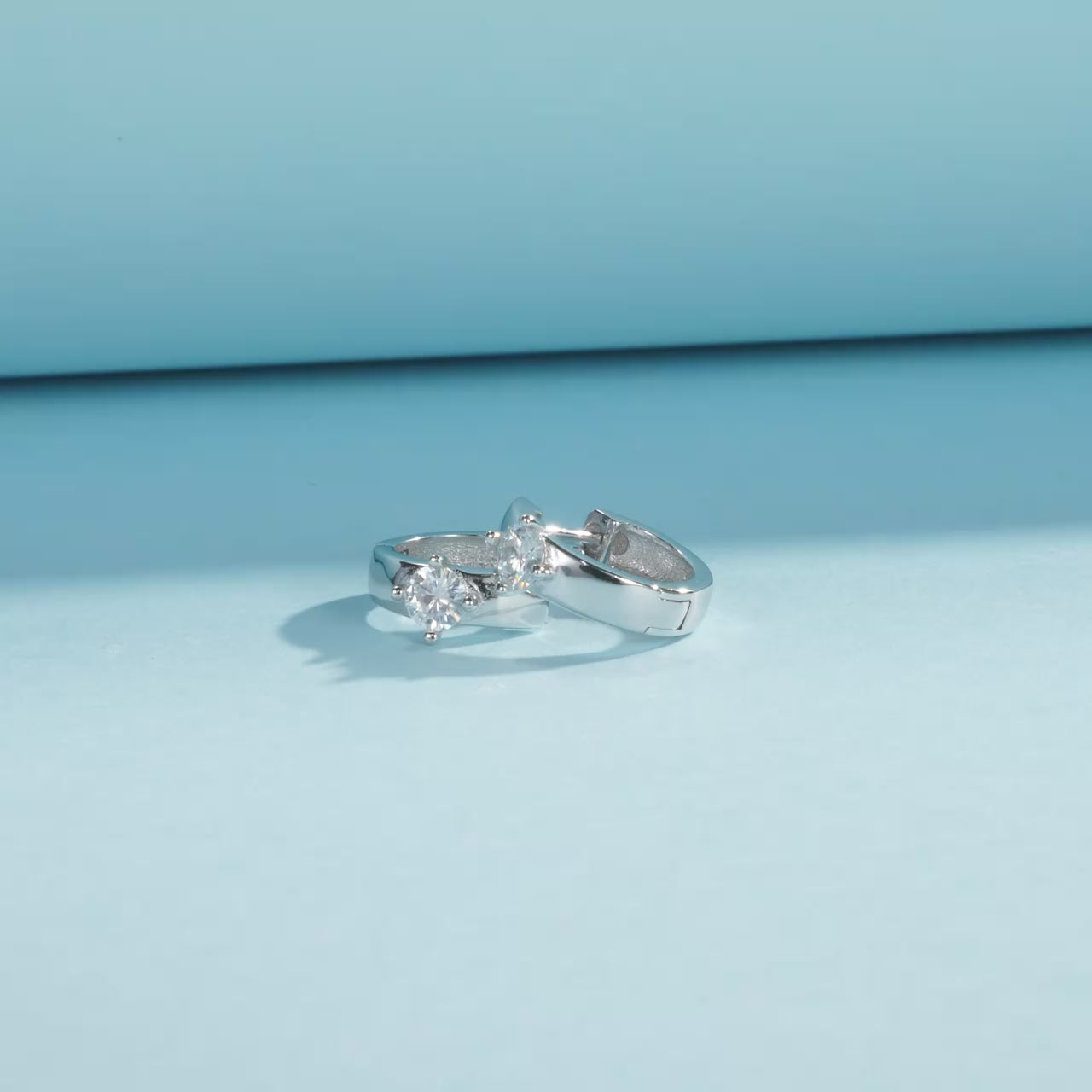 Elegant Round Moissanite Ear Buckle Earrings – 925 Sterling Silver