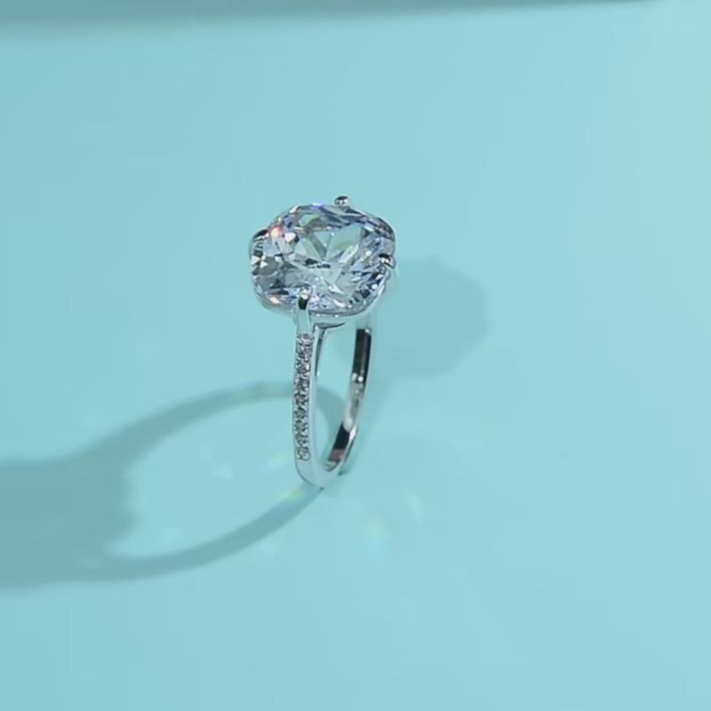 Luxury Pigeon Egg Cubic Zirconia Ring – 925 Sterling Silver